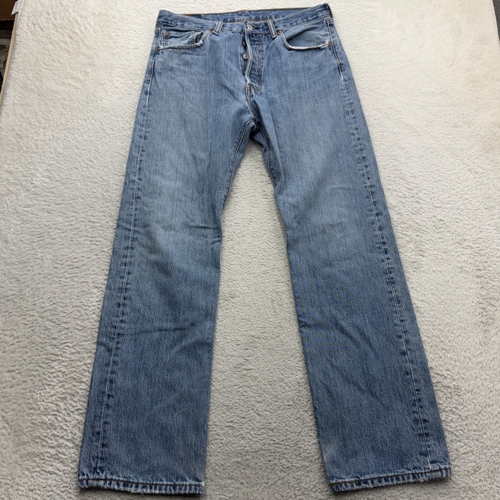 Levis 501 Original Fit Mens Blue Straight Leg Button Fly Denim Jeans 34x32